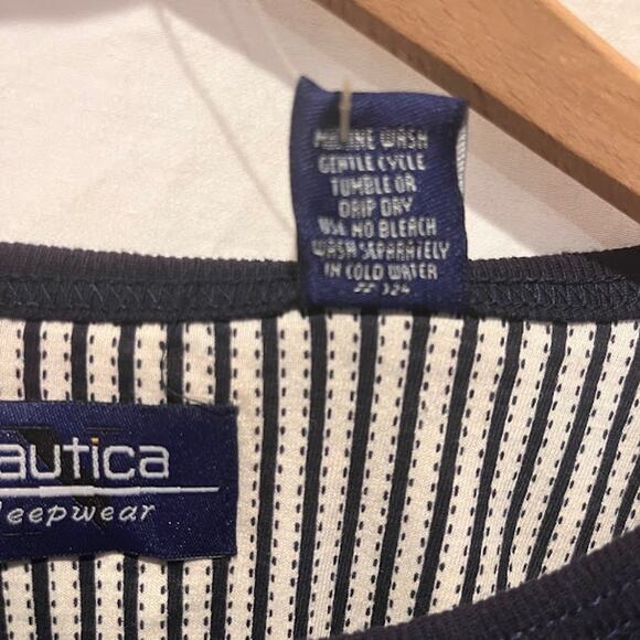 NWT VTG Y2K Nautica Logo Sleepwear Nightshirt Men Black White Navy Sz L - Picture 4 of 4